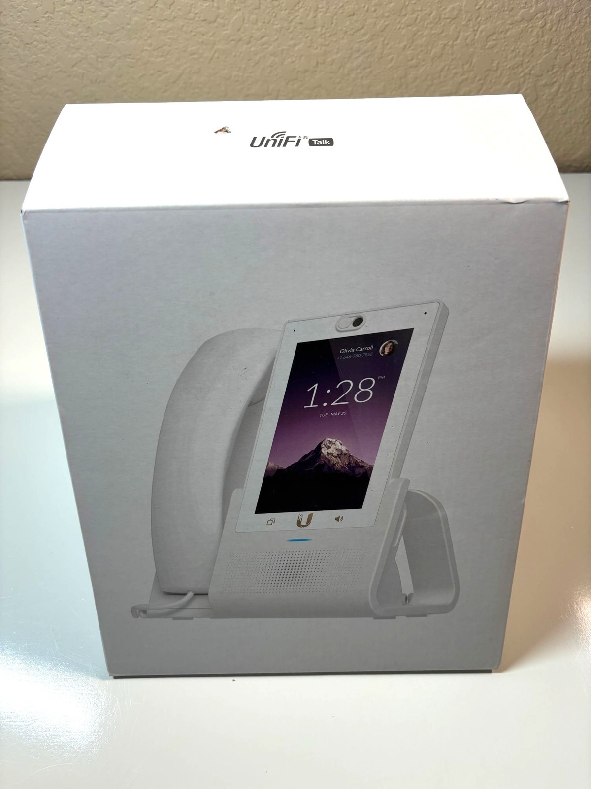 NEW Ubiquiti UniFi Talk Phone Touch UTP-Touch-White-L VoIP Touchscreen Phone