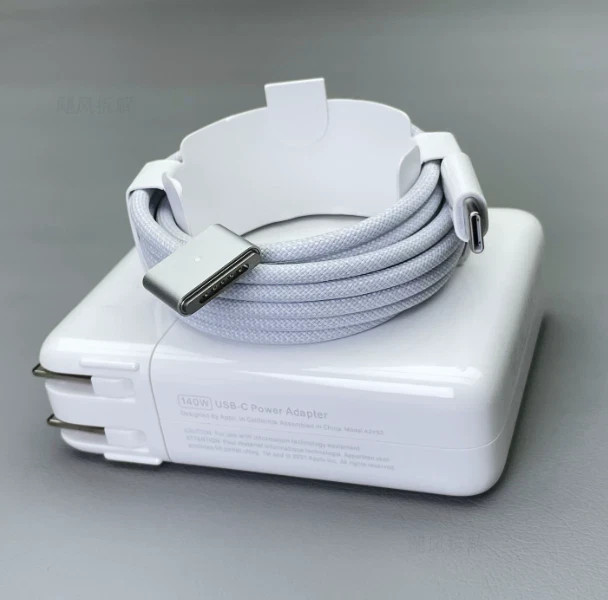Genuine OEM 140W Apple USB C-AP Magsafe3 Charger For Mac Book Air/Pro 2023 2026