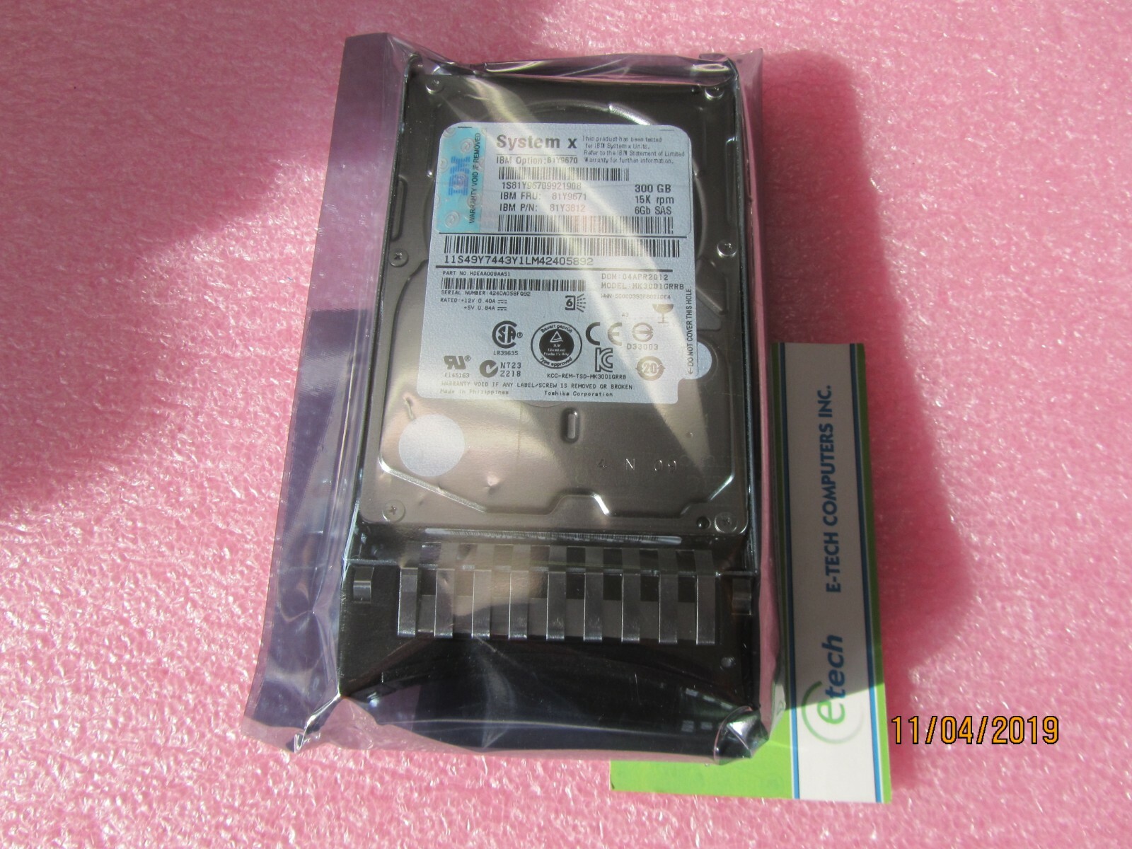 81Y9670 81Y9671- IBM 300GB 15K-rpm 6 Gbps SAS 2.5" HD x3650m3 x3650 m4 x3550 m4