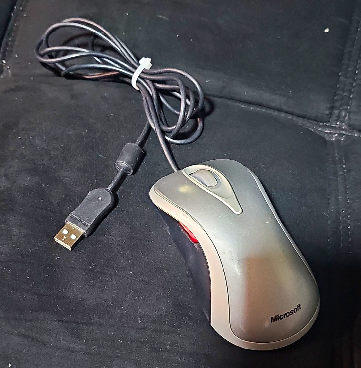 Microsoft Comfort Optical Mouse 3000 Wired USB Gray (MPN X09-7474)