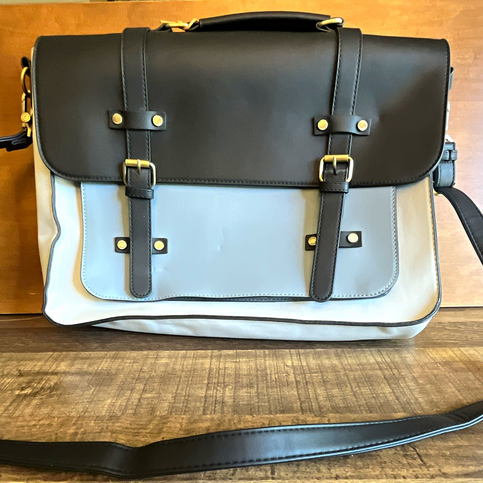 ECOSUSI Gray/Black Faux Leather 15in Laptop Messenger Bag Padded Zipper Strap