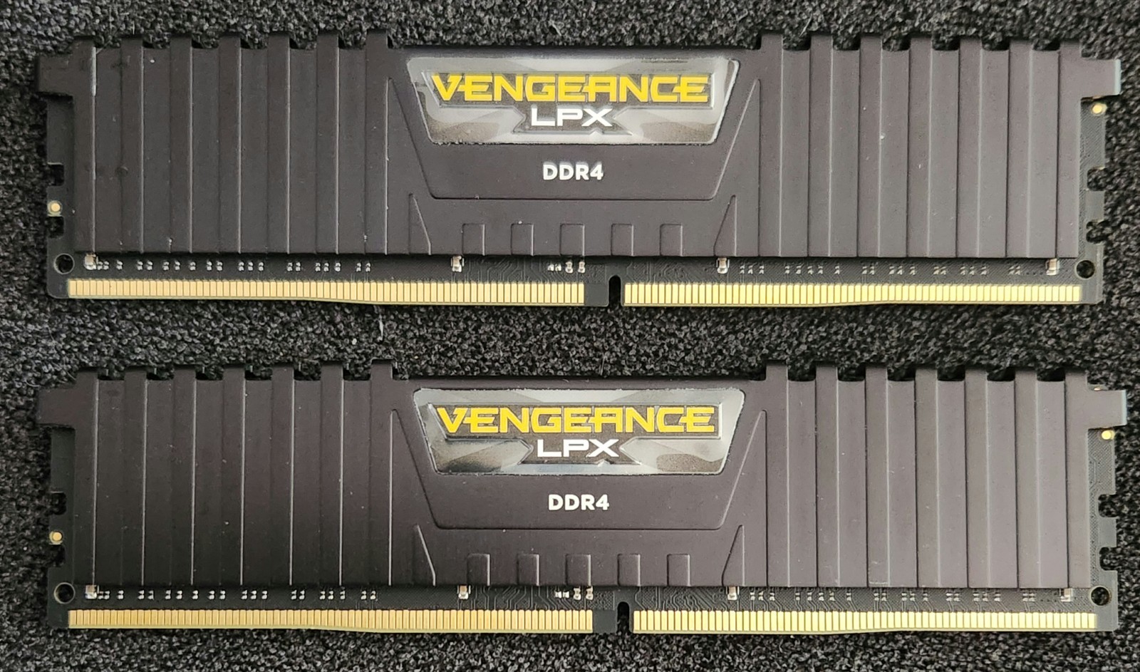 Corsair Vengeance LPX 16GB (2x8GB) DDR4 3000MHz CMK16GX4M2B3000C15 RAM Kit AS‑IS
