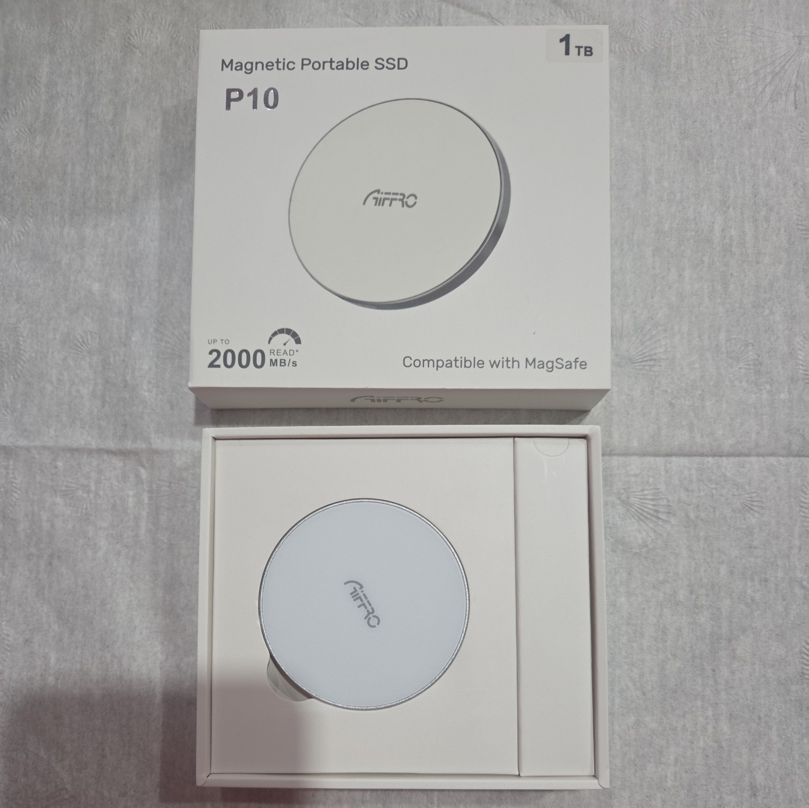 Aiffro P10 Magnetic PSSD 1TB，for iPhone MagSafe Portable SSD, Upto 2000MB/s-T...