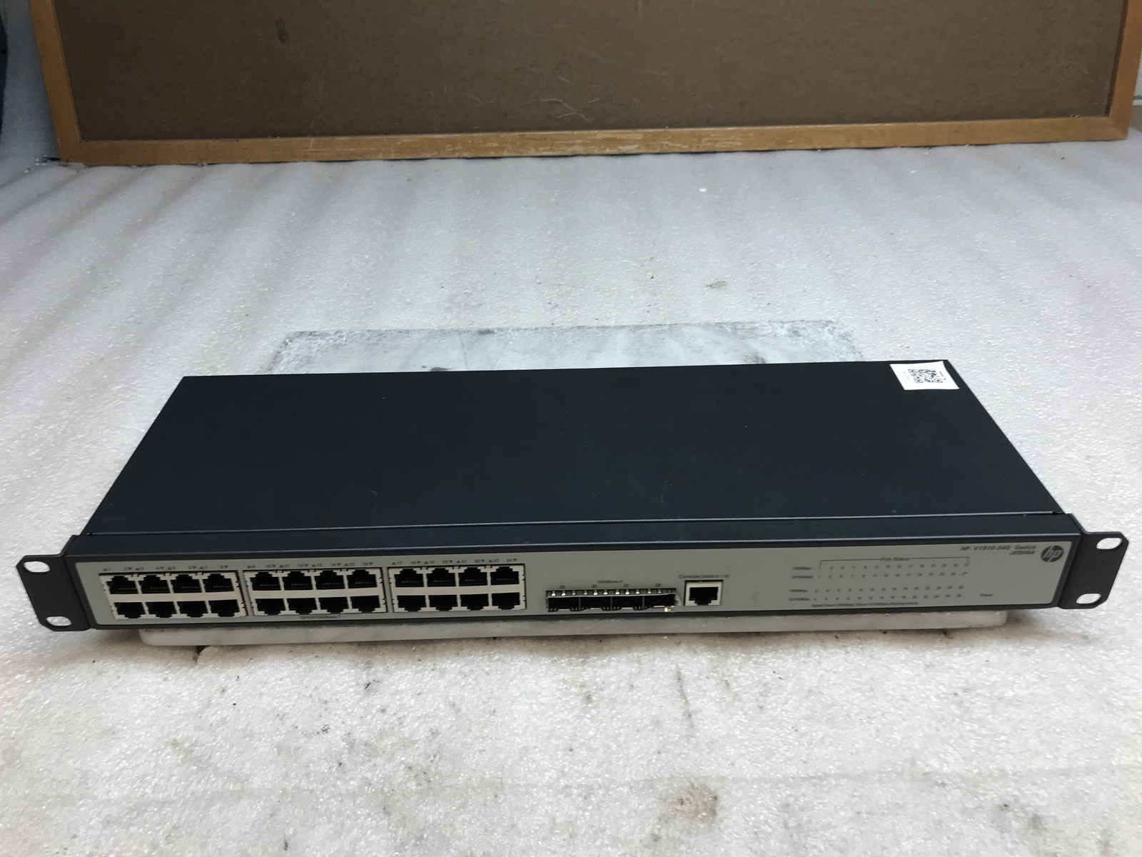 HP JE007A V1910-24G-PoE (365W) 24 Fixed Port Ethernet Switch