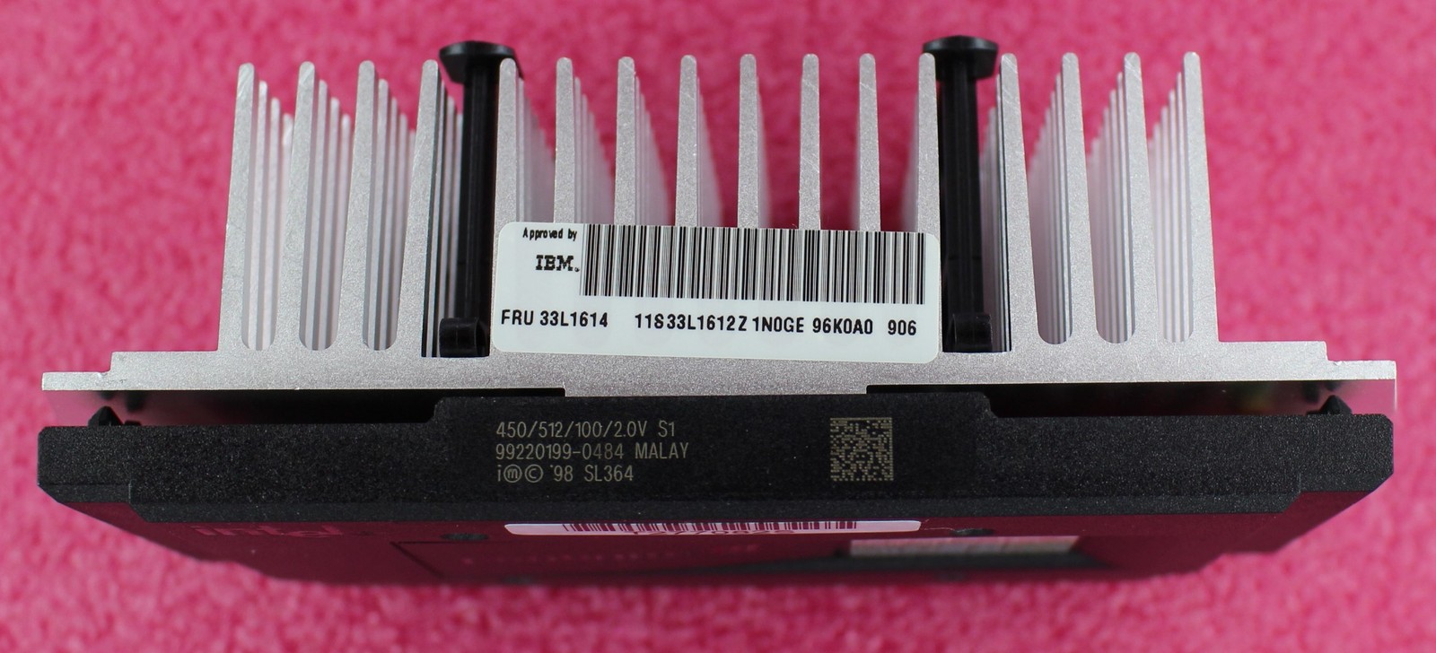 33L1614 - IBM PIII 450/512K Slot 1 Processor w/Heatsink SL364