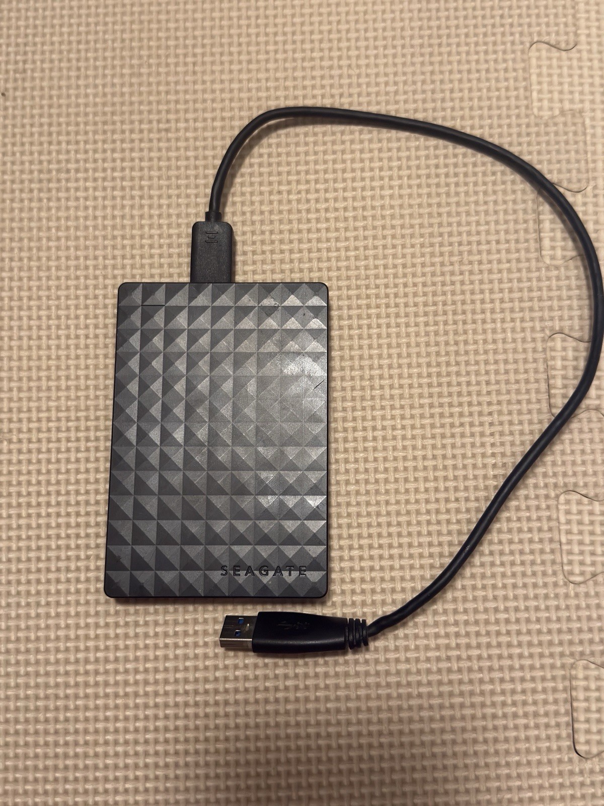 Seagate 2TB Portable External Hard Drive – USB 3.0