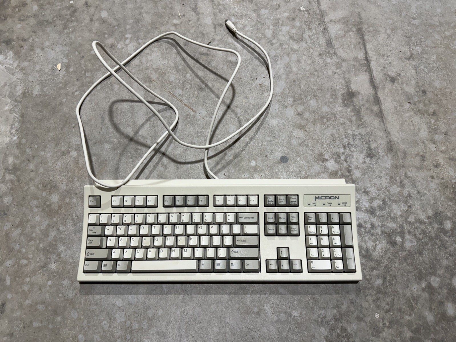 Vintage Micron NMB RT6856TW PS/2 Keyboard Windows 95 Beige Retro PC 121507-002