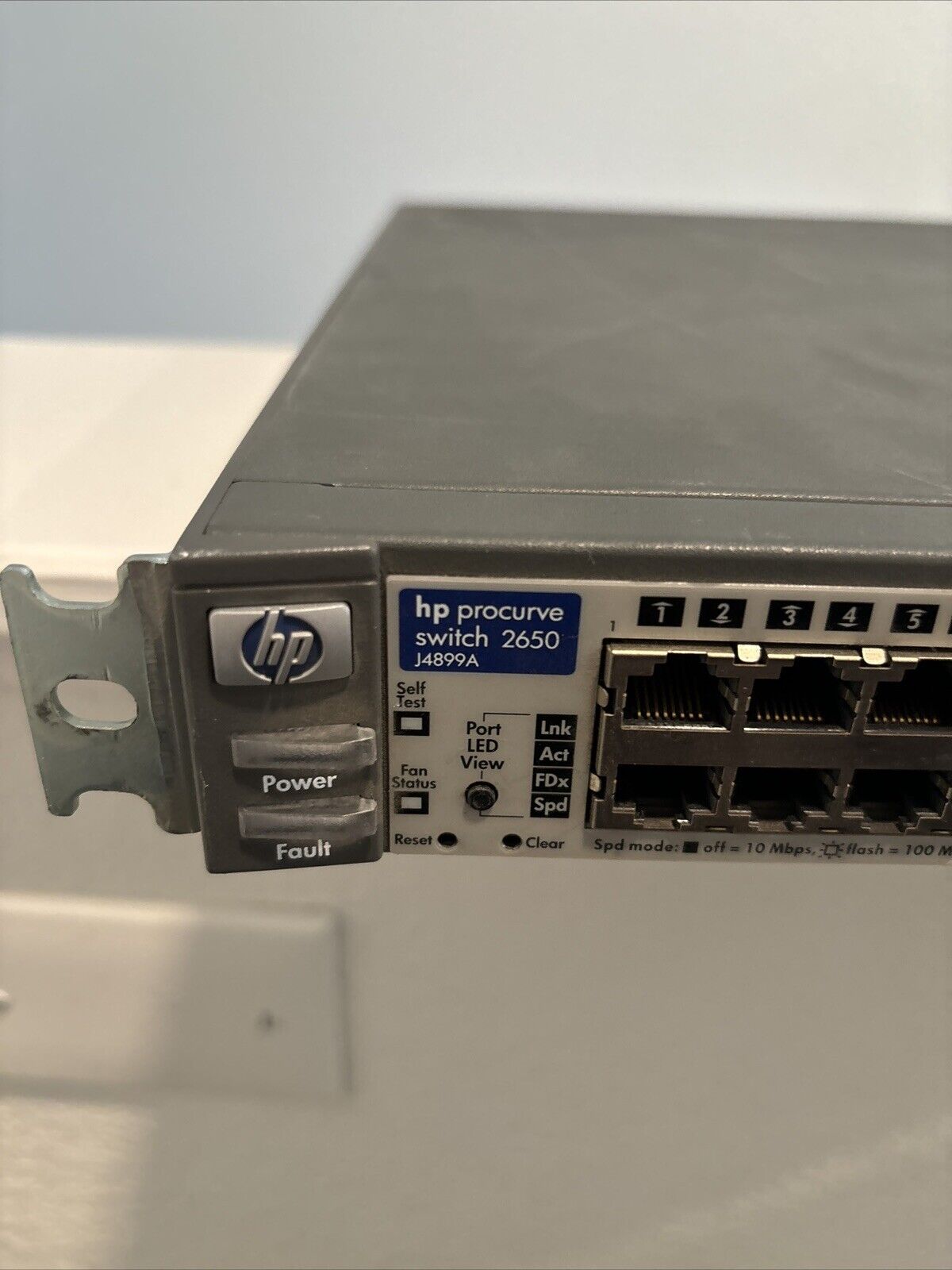 HP Procurve J2510G 48 Port Network Switch