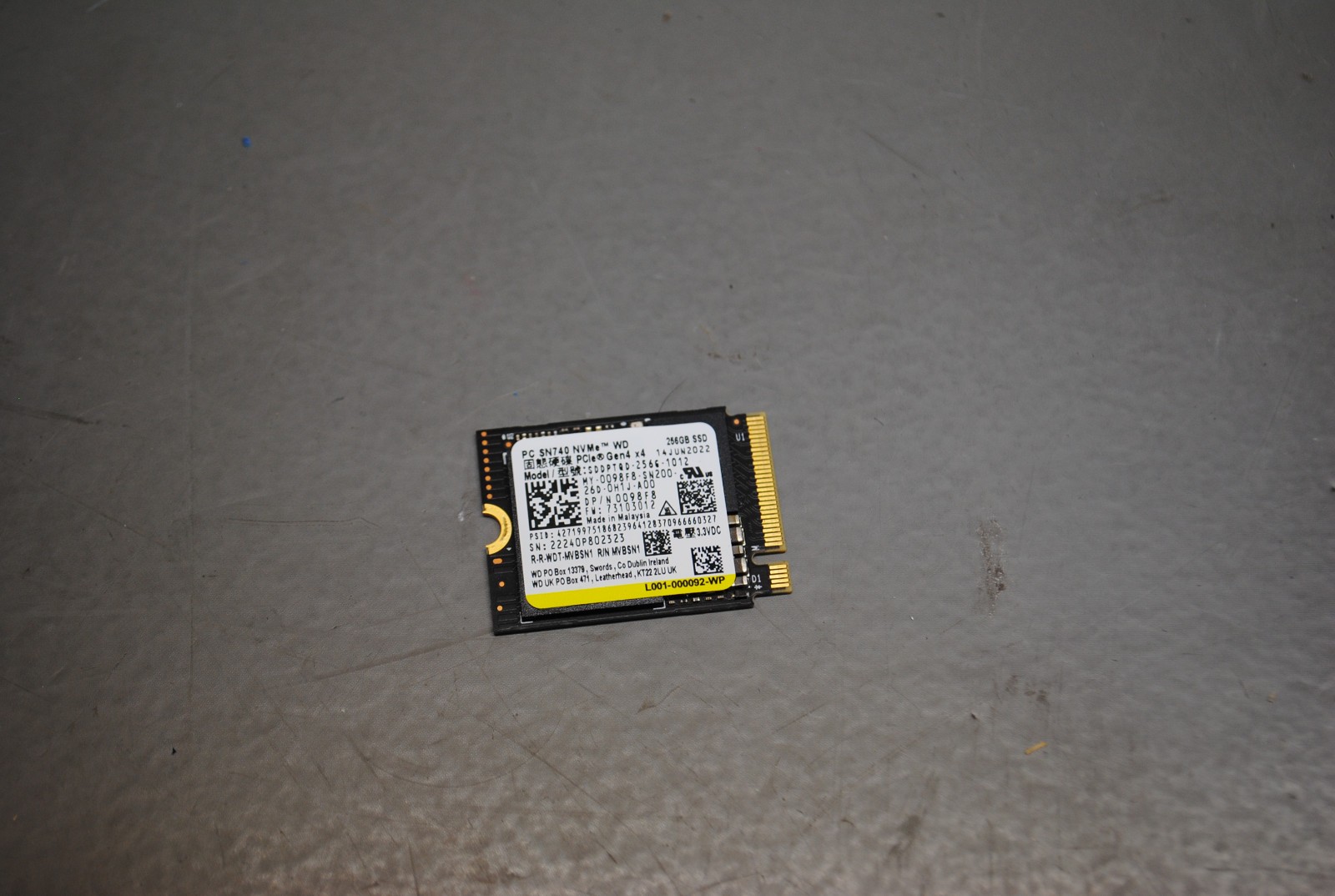 WESTERN DIGITAL DELL 256GB PCIe 4.0 NVMe M.2 SSD SOLID STATE DRIVE 098F8 FREE SH