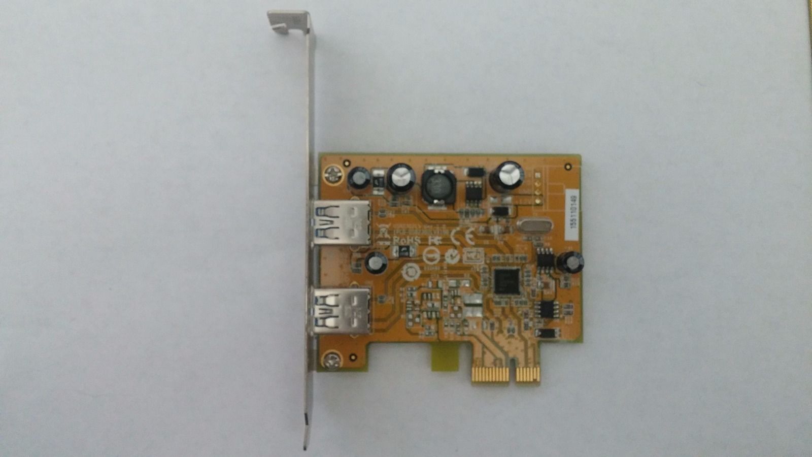 New Genuine Lenovo Thinkserver TS130 PCI-E (2)TWO USB 3.0 Card LP 03T8322