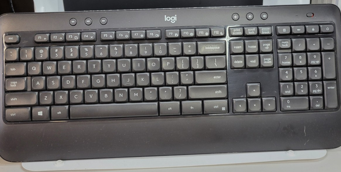 Logitech K540 Keyboard ONLY - Black   With Dongle