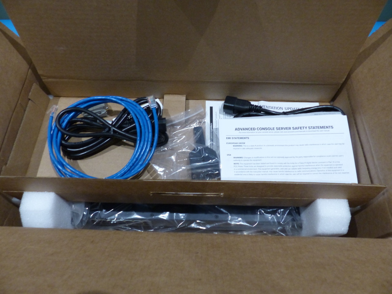 AVOCENT ACS 6000 ACS6016MDAC-G2 16-PORT DUAL AC POWER SUPPLY WITH BUILT-IN MODEM
