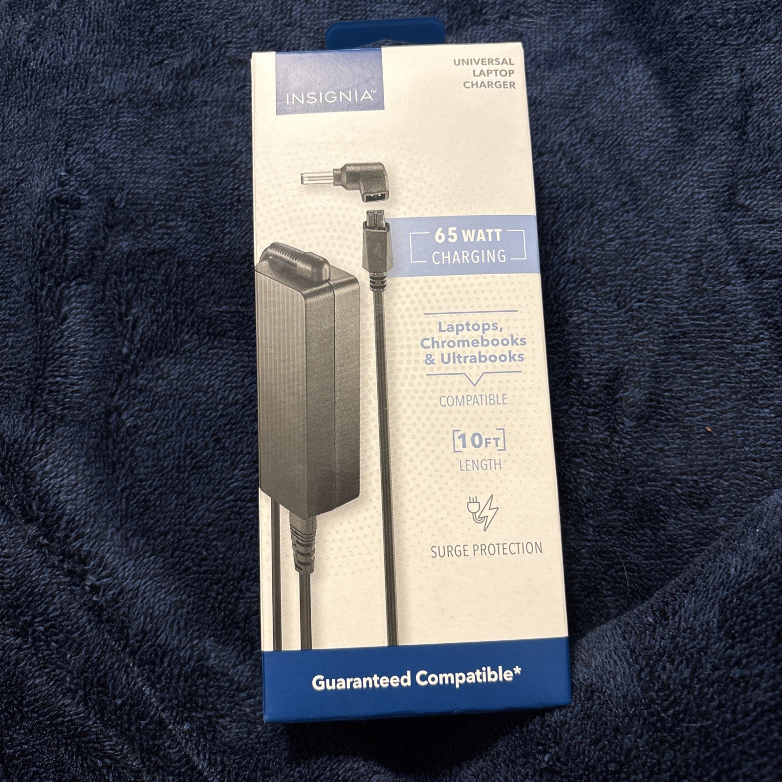 65 Watt Universal Laptop Charger for HP, Dell, Lenovo, Acer etc. - Insignia