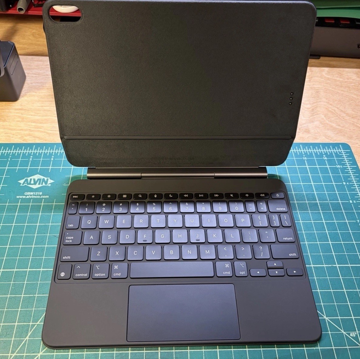 Apple iPad Air 11” M4 M3 Magic Keyboard Black