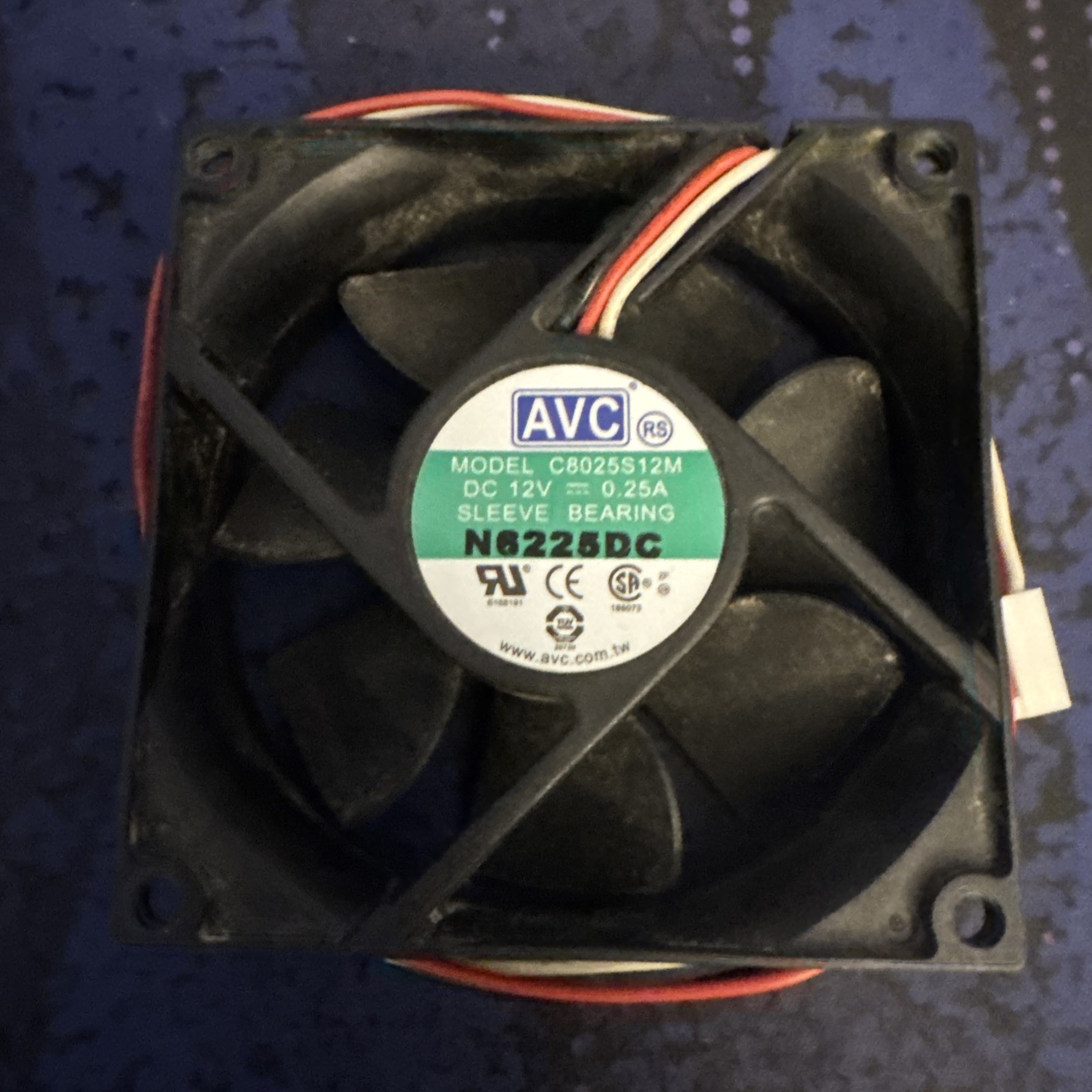 AVC C8025S12M DC 12V 0.25 3-Wire Fan