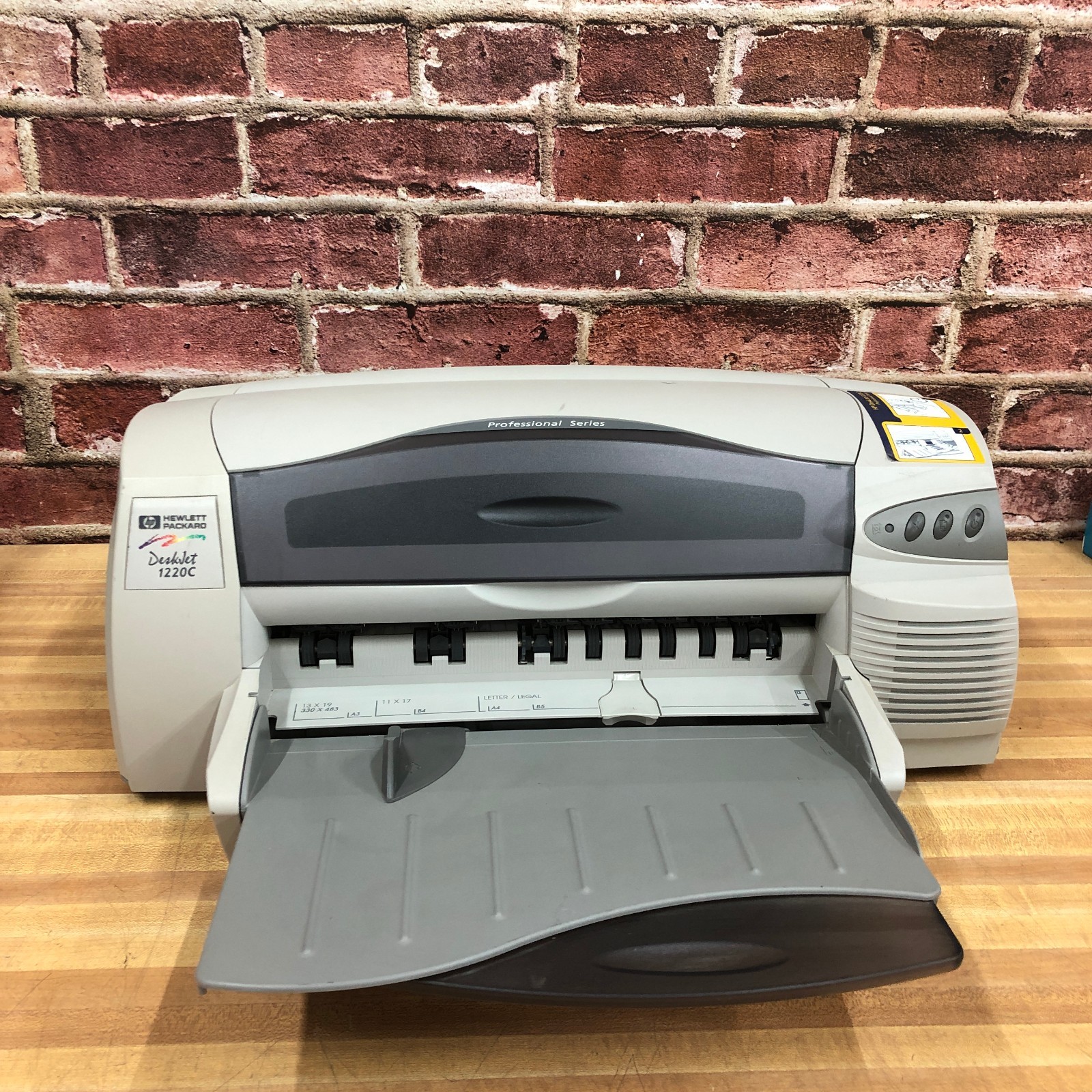 HP DeskJet 1220C Wide Format Inkjet Printer C26936A (TESTED WORKS)