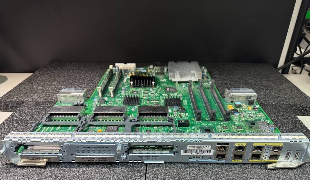 Cisco 800-33013-03 Performance Engine Cisco 3945E ISR C3900-SPE250/K9