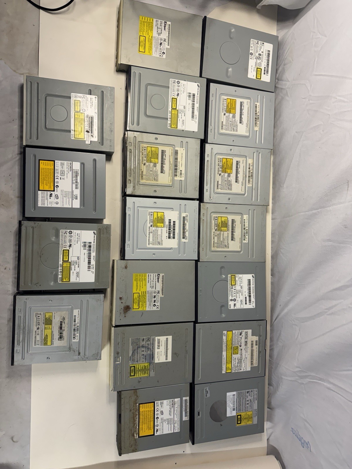 Lot 18 Vintage IDE PATA CD DVD Drives Sony Samsung LiteOn LG Retro PC Untested