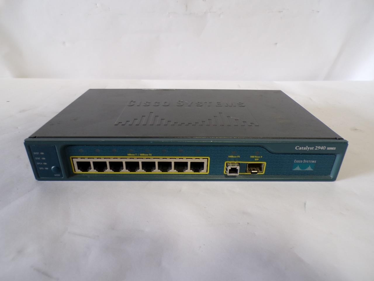 Cisco 8 Ports Fully Managed Switch WS-C2940-8TT-S Catalyst 2940 Series (K721)