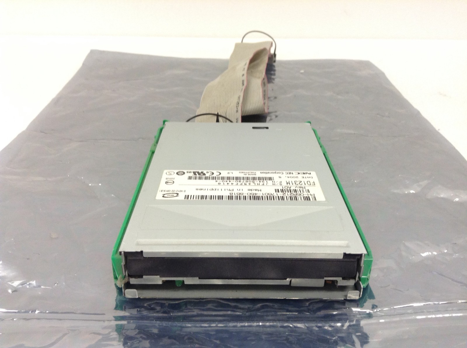 NEC Floppy Disk Drive FD1231M 3.5" 1.44MB w/ Cable 77VYX & Rails 