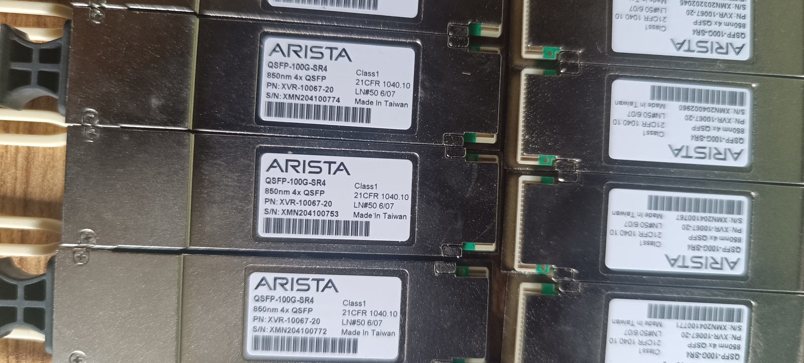 LOT OF 15X NEW ARISTA QSFP-100G-SR4 Class1 850nm 4x QSFP XVR-10067-20