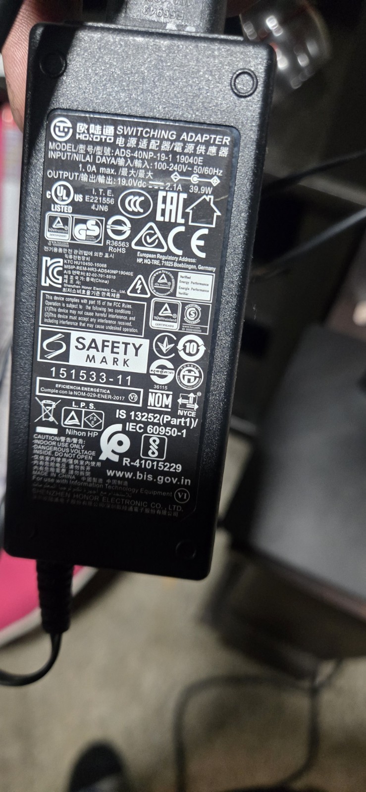 HP 19V 2.1A 40W AC Adapter Charger ADS-40NP-19-1 19040E 844168-001 OEM