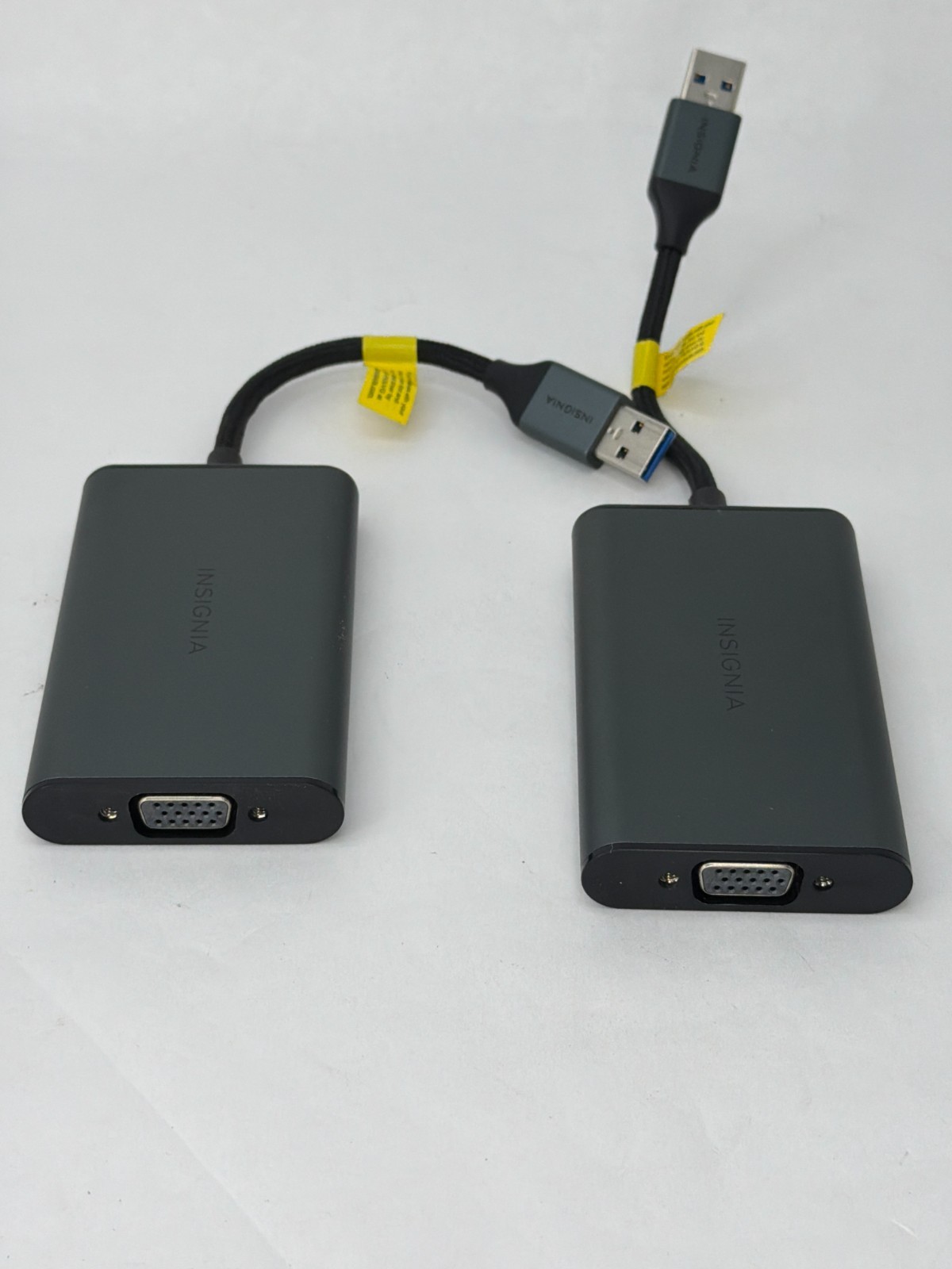 2x Insignia USB to VGA Adapter display for mirror or extend 2nd monitor PC Mac