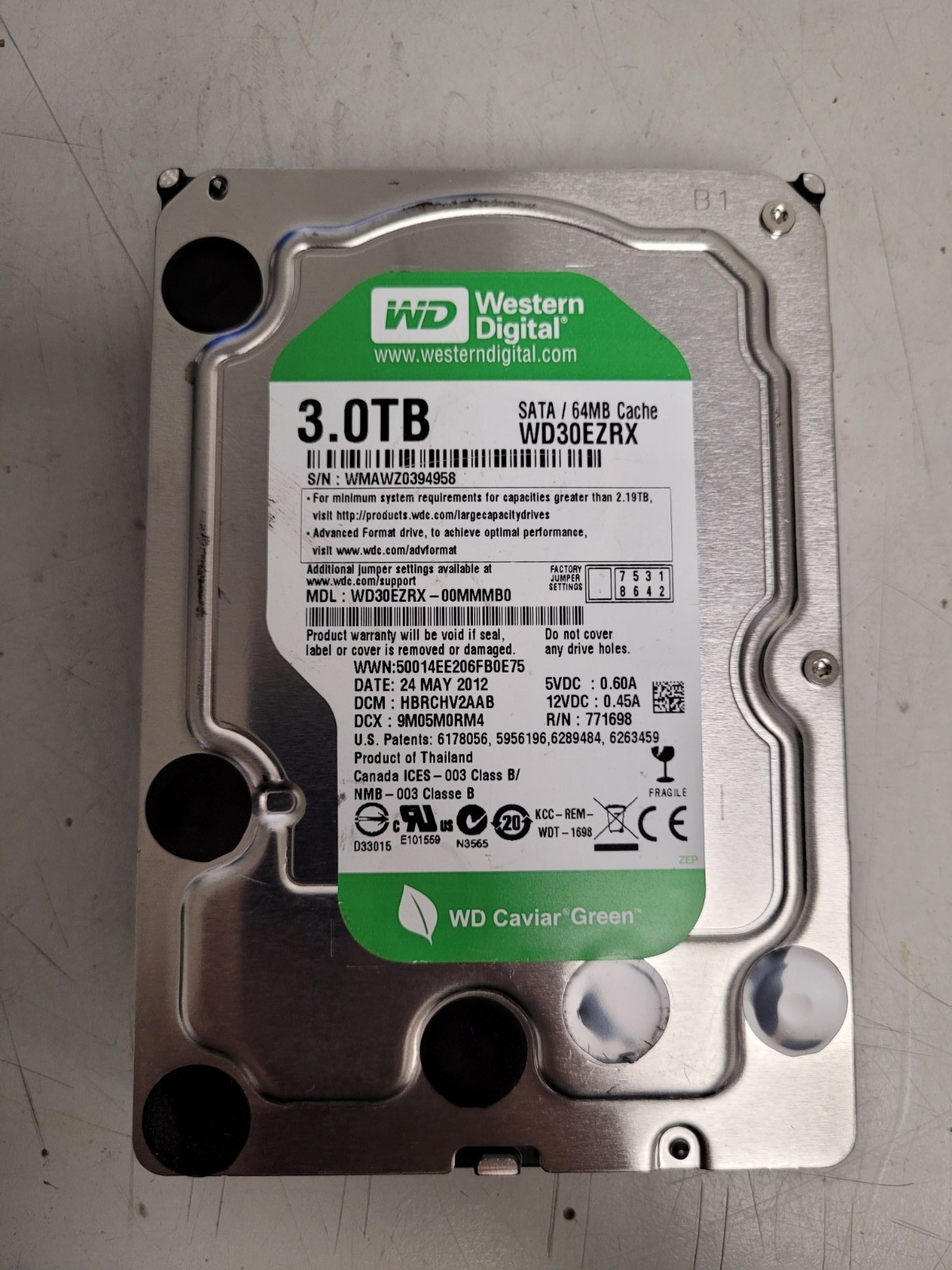 Wd caviar green 3tb hard drive WD30EZRX used tested WMAWZ0394958