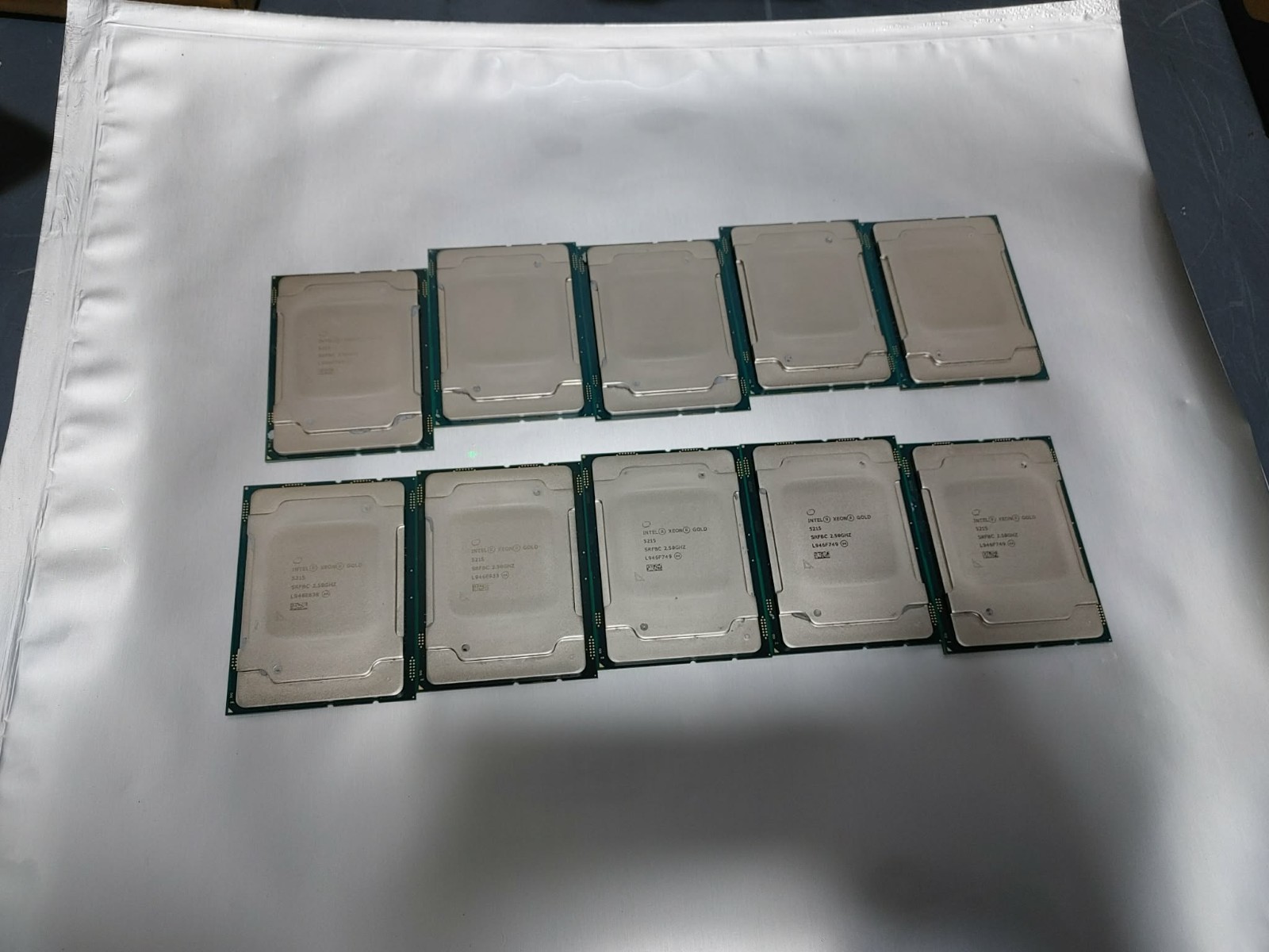 Lot 10 Intel Xeon Gold 5215 SRFBC 2.50GHz 13.75MB 10-Core LGA3647 CPU Processor