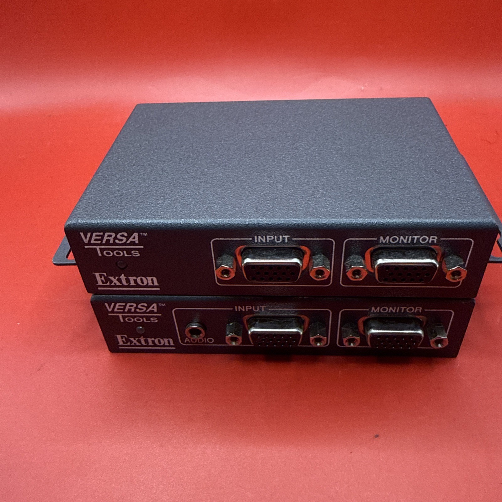 Lot Of 2 Extron Versa Tools Distribution Amplifier P/2 DA2xi MT /P/2 DA2xi