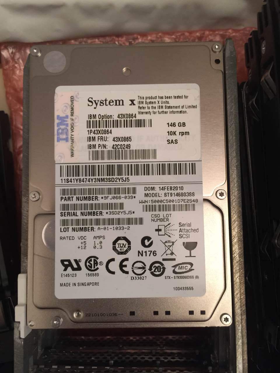 IBM 146GB SAS 2.5" 10K HD Option:43X0684 P/N: 42C0249 Seagate Savvio ST9146803SS