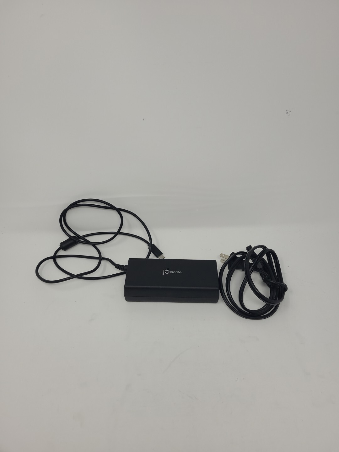 J5 Create 100W USB-C Super Charger  Model JUP2290 Genuine OEM