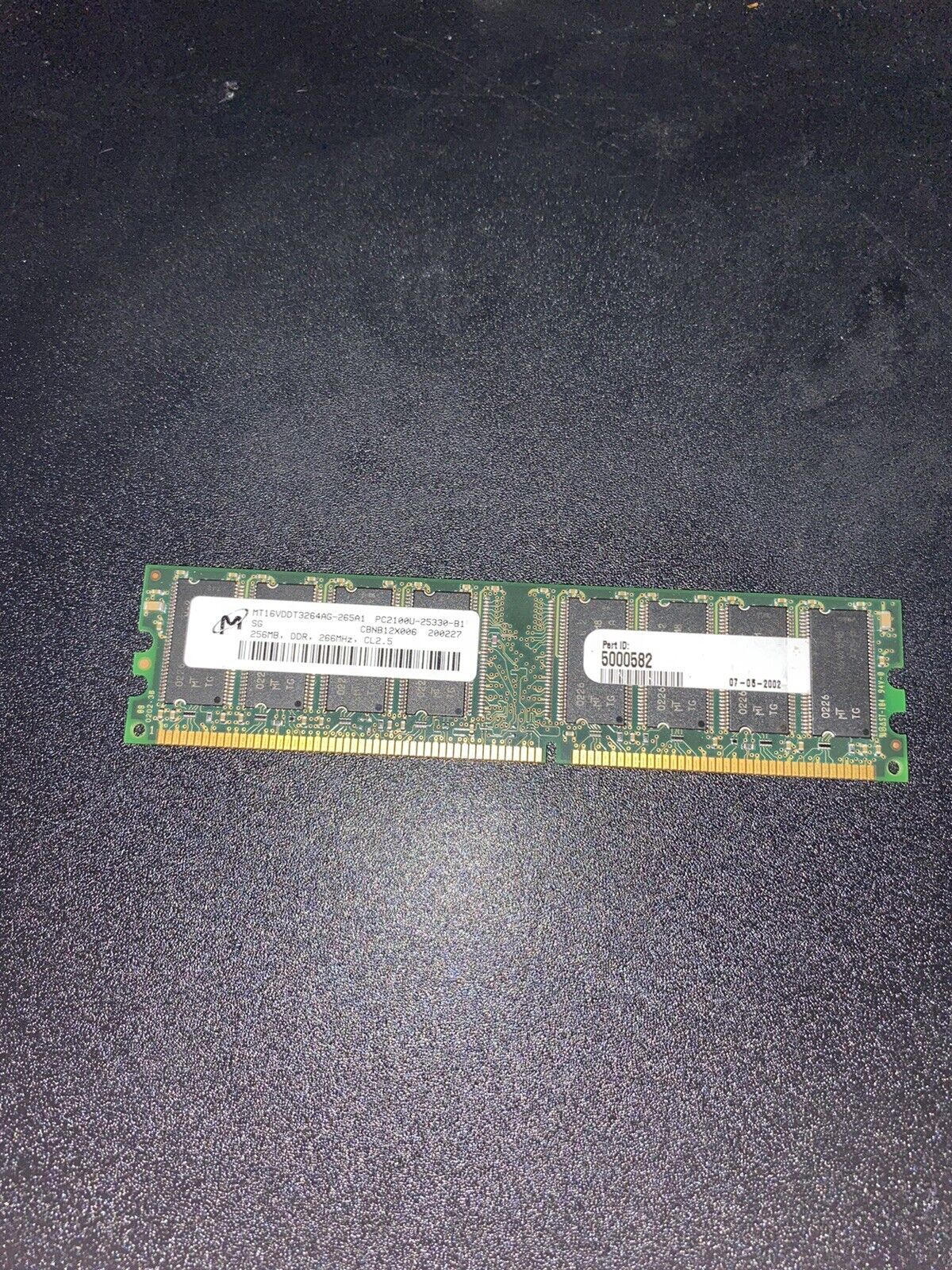 Micron MT16VDDT3264AG-265B1 256MB DDR-266 (PC-2100) PC-2100U RAM Memory