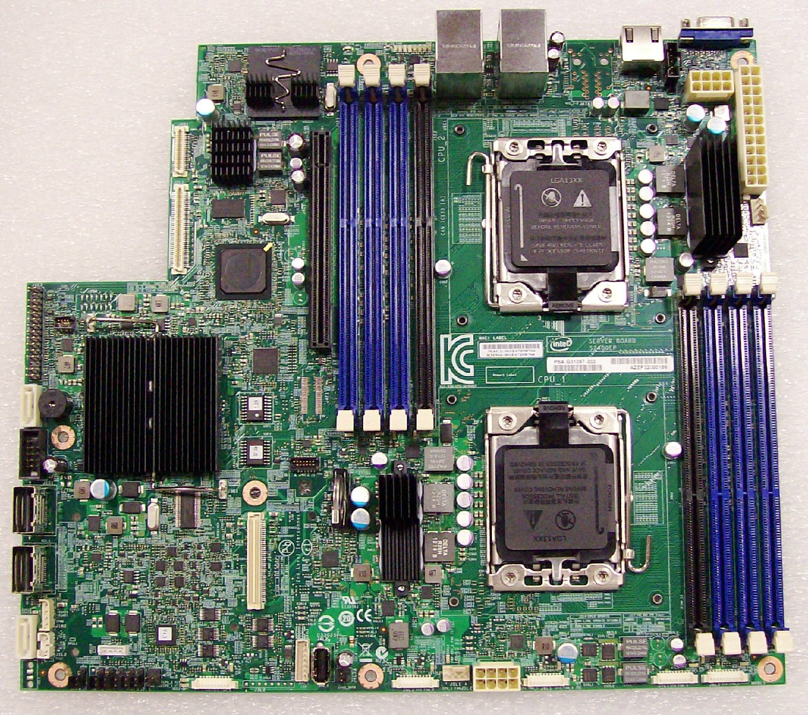 Intel S2400EP2 SG31097 Server Board SSI CEB Socket B2 DDR3 New Board Only