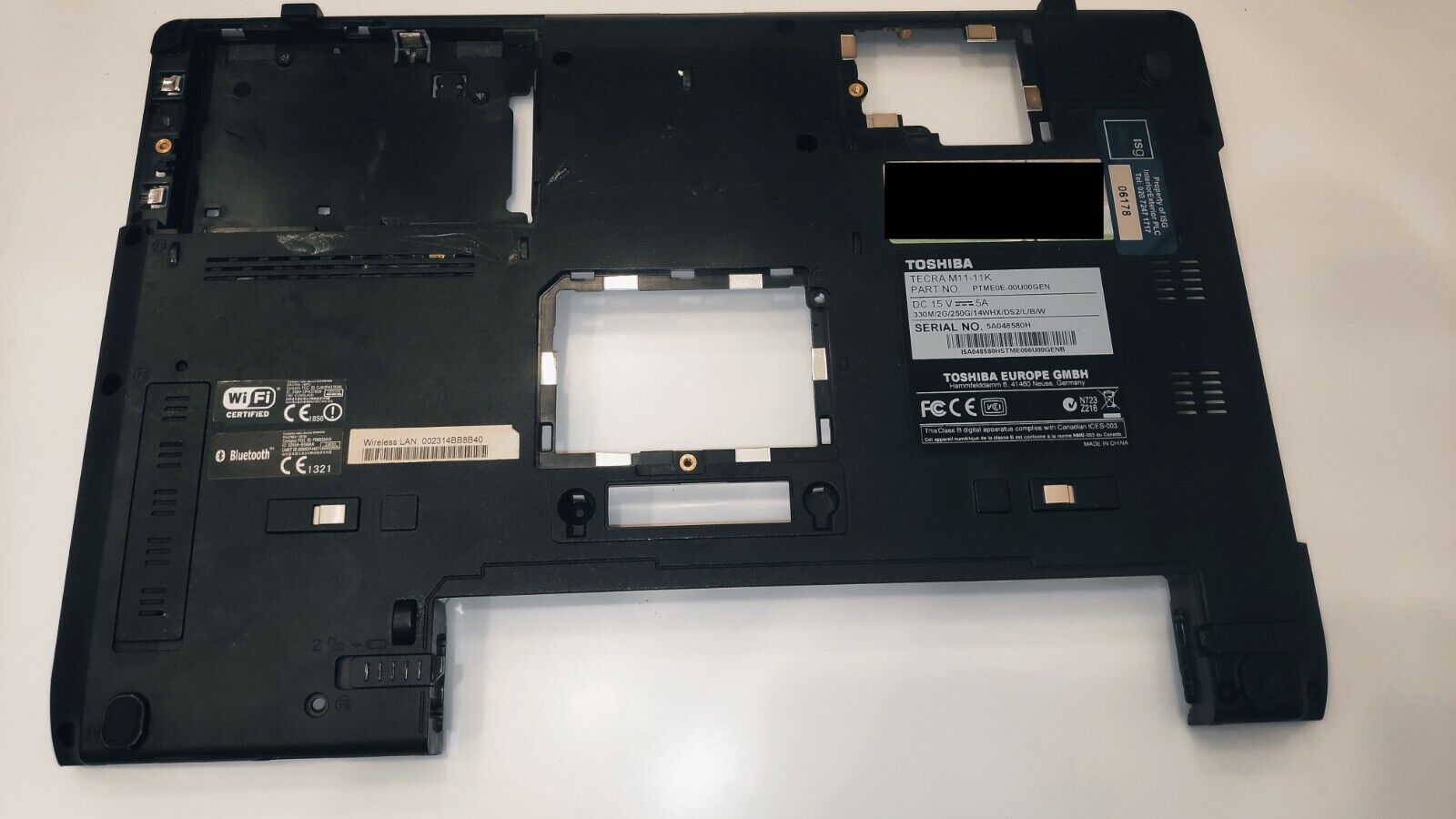 ☆ Toshiba Tecra M11 14 inch Laptop Bottom Base Case Cover LAN Cable GM902937411A