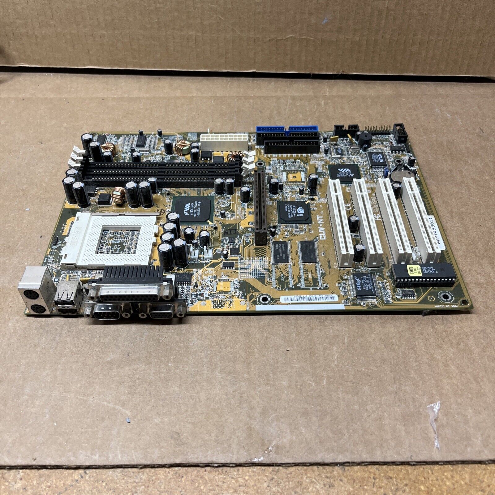 HP CUV-NT 5185-1576 Via 694X Chipset socket 370 supports up to PIII 800 MHz. 3