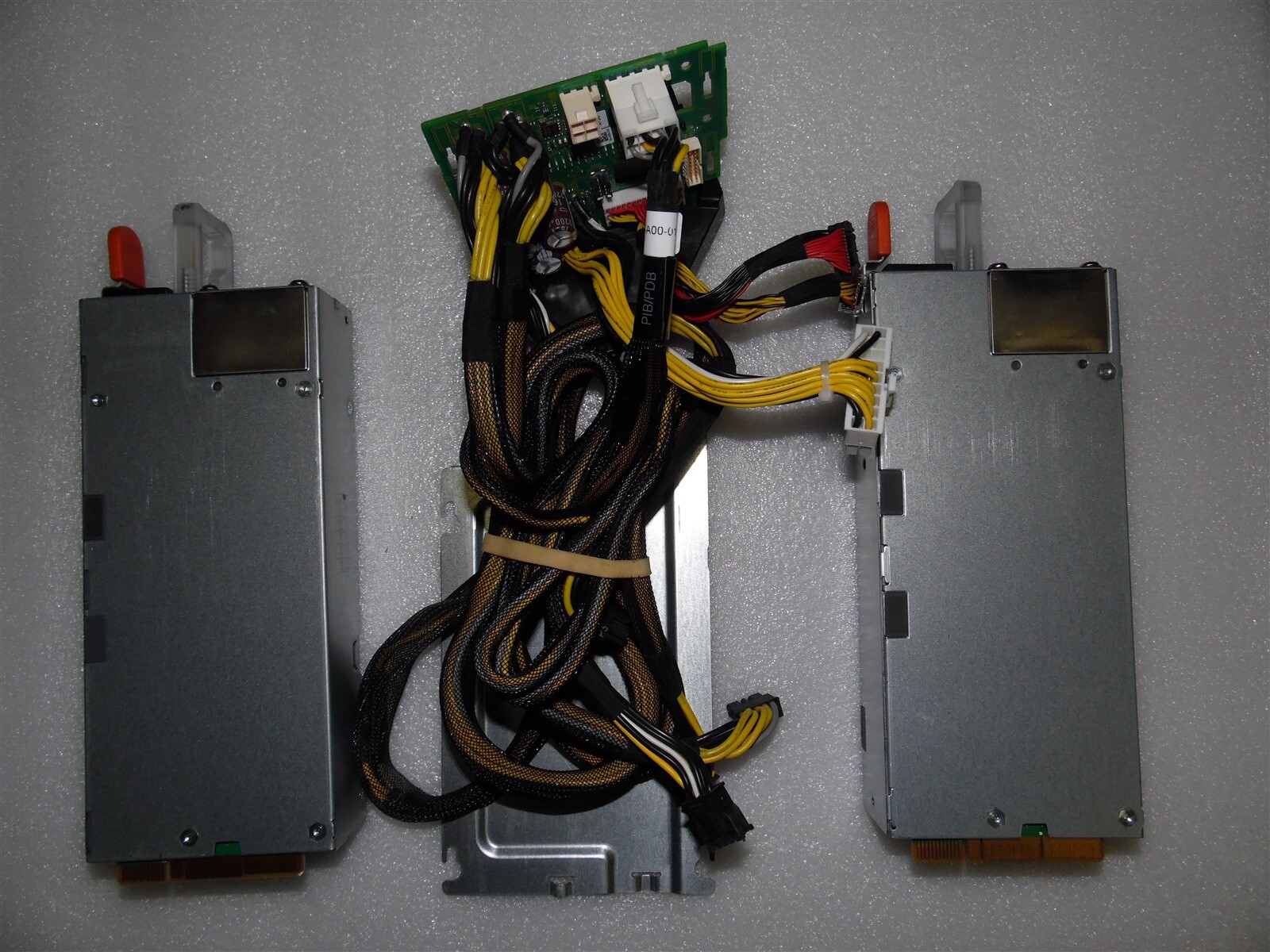 DELL EMC POWEREDGE SERVER T440 HOTSWAP 1100W POWER CONVERSION KIT PDB PLATE