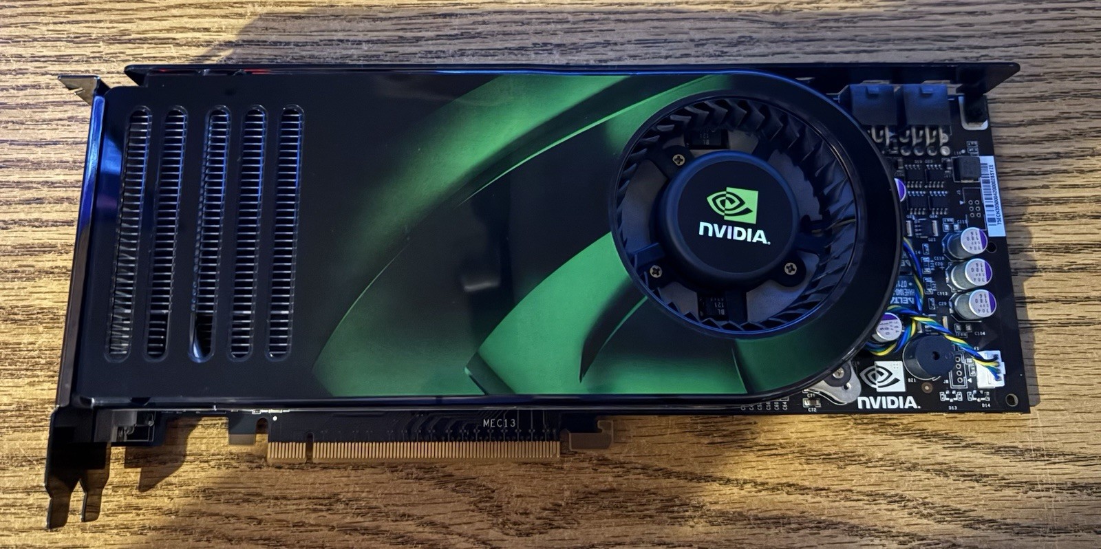 NVIDIA GeForce 8800 Ultra GPU 768MB GDDR3 Graphics Card