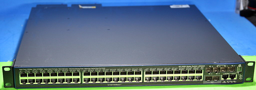 JG542A HP HPE 5500-48-PoE+-4SFP HI 48-Port Gigabit Switch with 2x JD368B Module