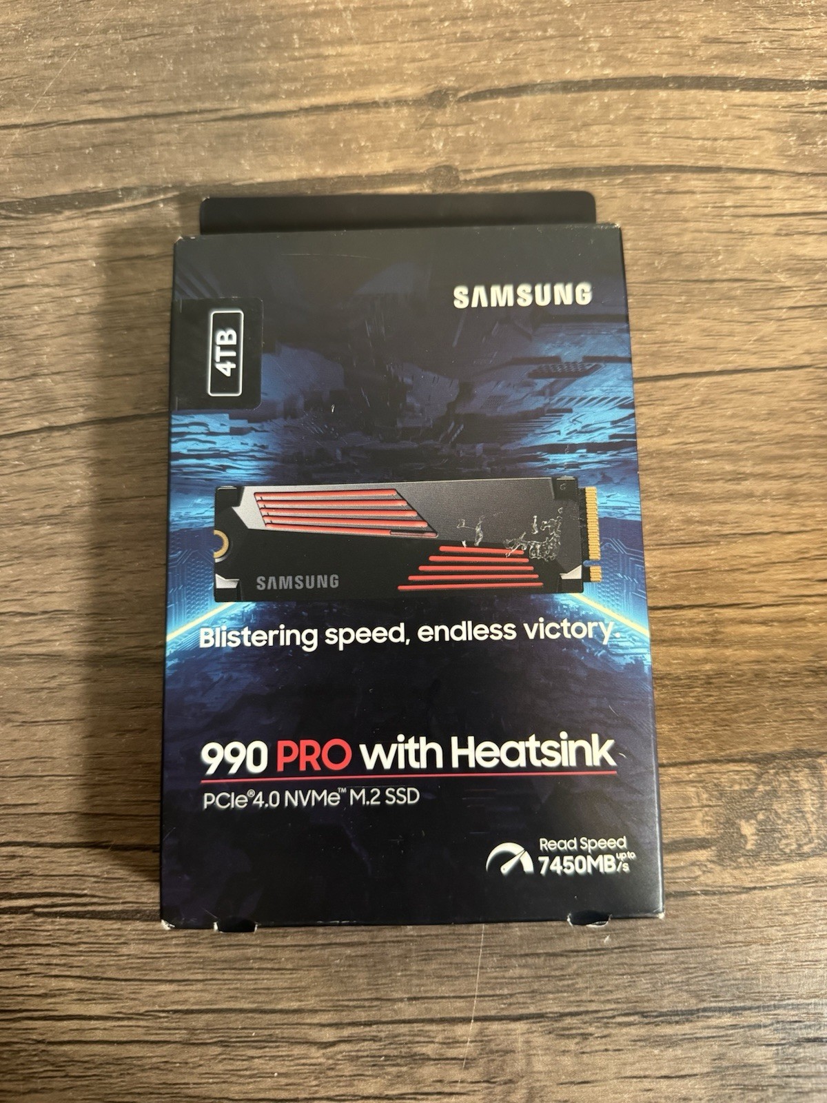 Samsung 990 PRO w/ Heatsink 4TB PCIe 4.0 NVMe M.2 Internal SSD BRAND NEW SEALED