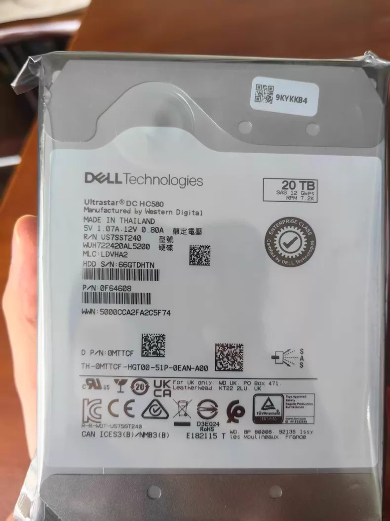 Dell 3.5" 20T SAS 7.2K WUH722420AL5200 MTTCF 0F64608 hard drive HDD