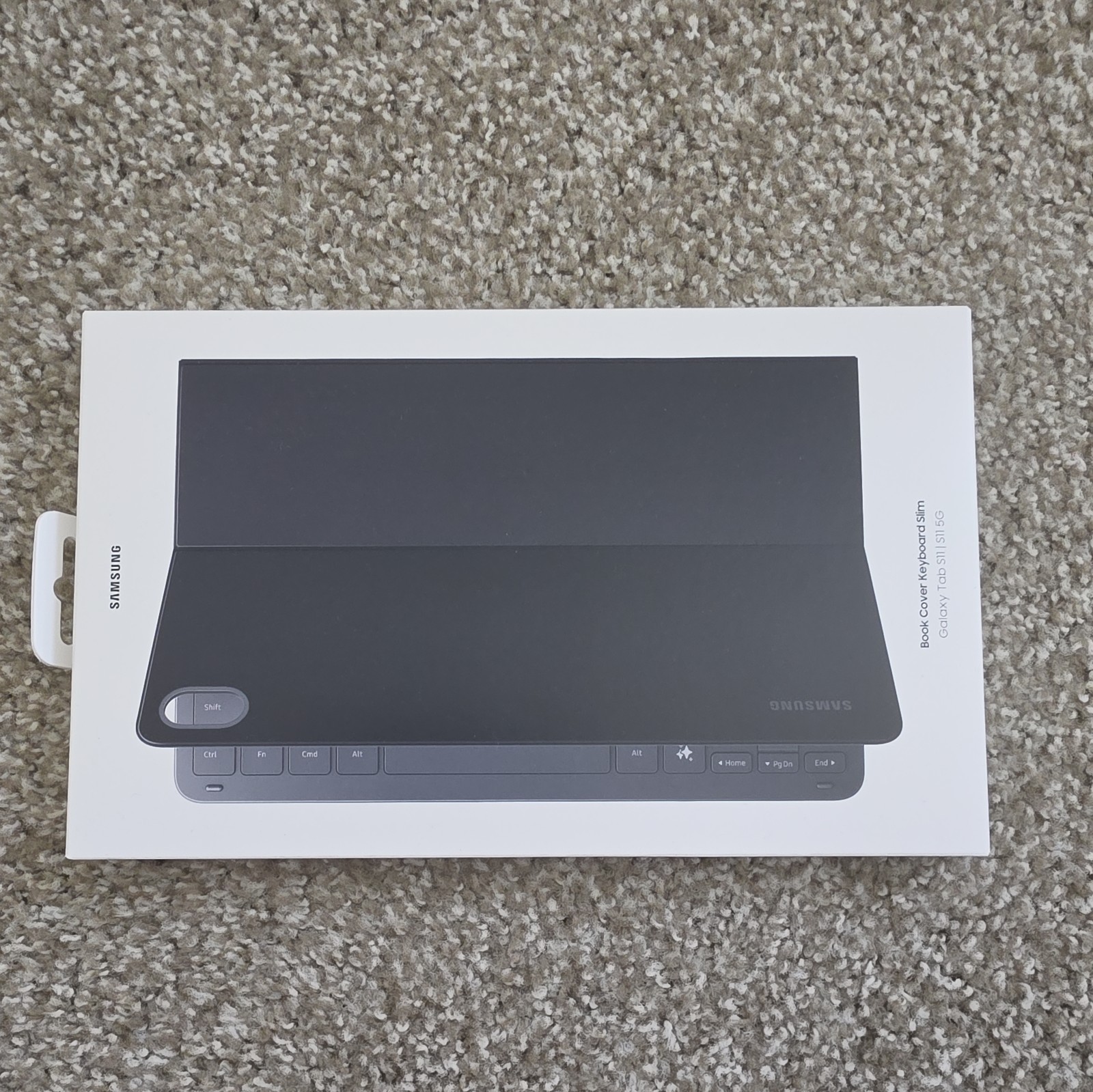 New Sealed Samsung Book Cover Keyboard Slim Galaxy Tab S11/S11 5G Black Stand
