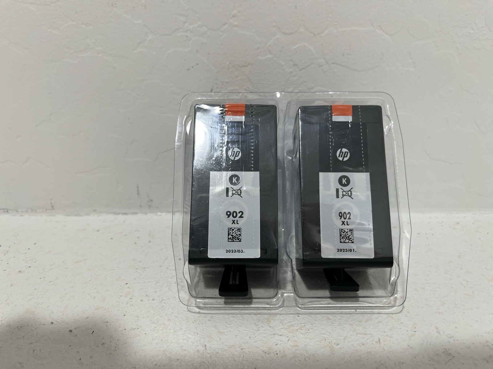  HP 902XL Black ink 2 packs lot 