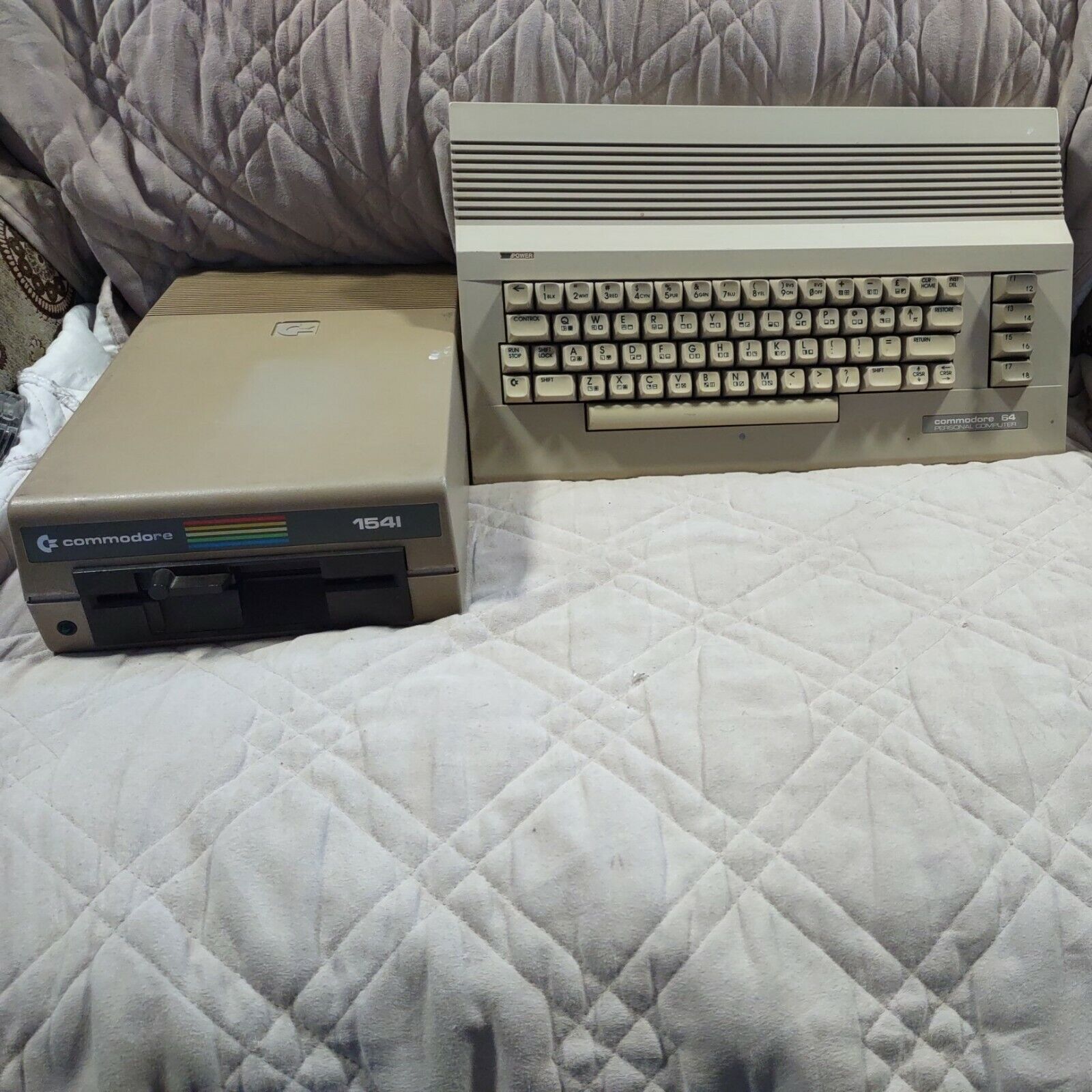 Commodore 64C Computer And Floppy- Good Condition