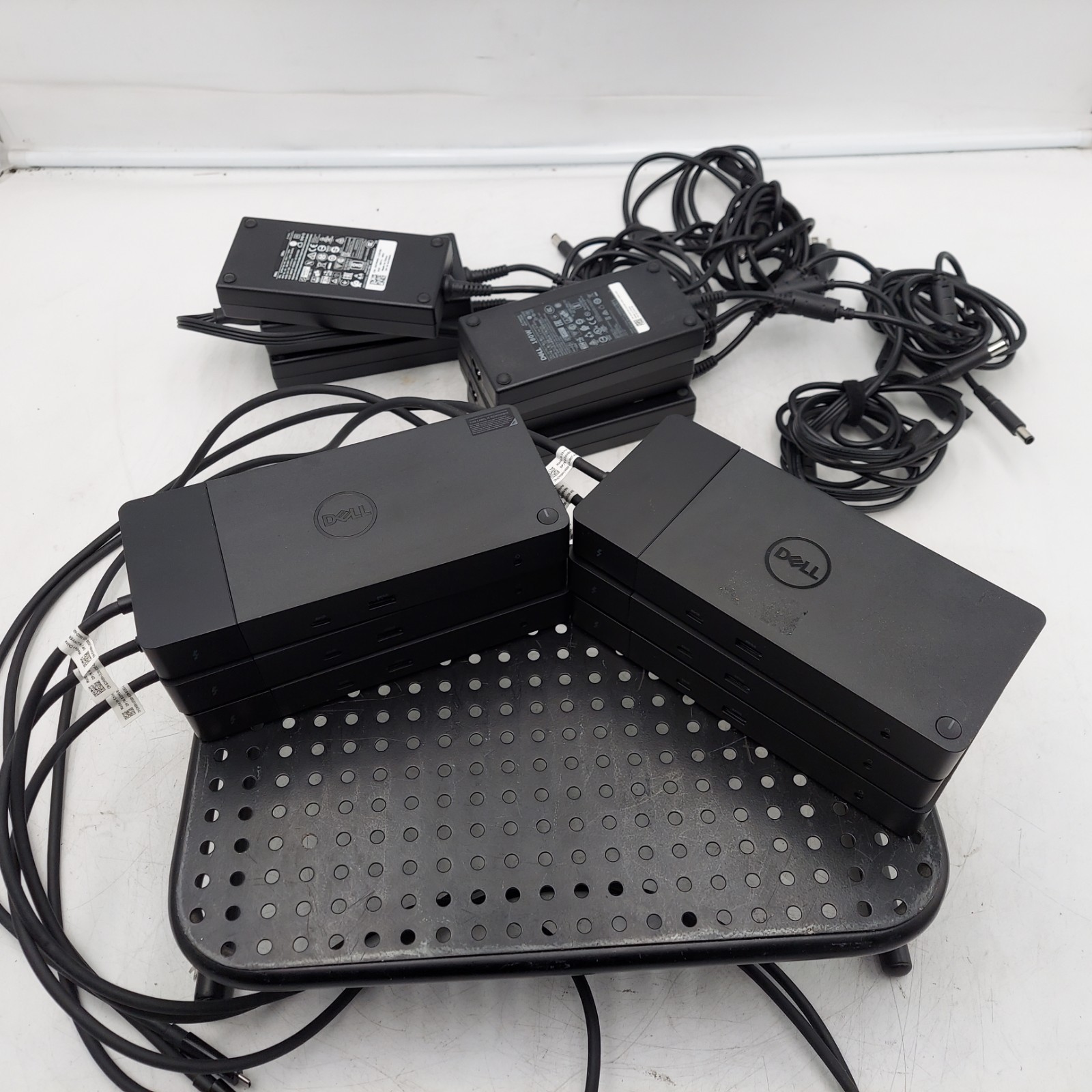 6x Dell WD19TB Thunderbolt 3 USB-C DisplayPort Docking Station w 180w Power Adt