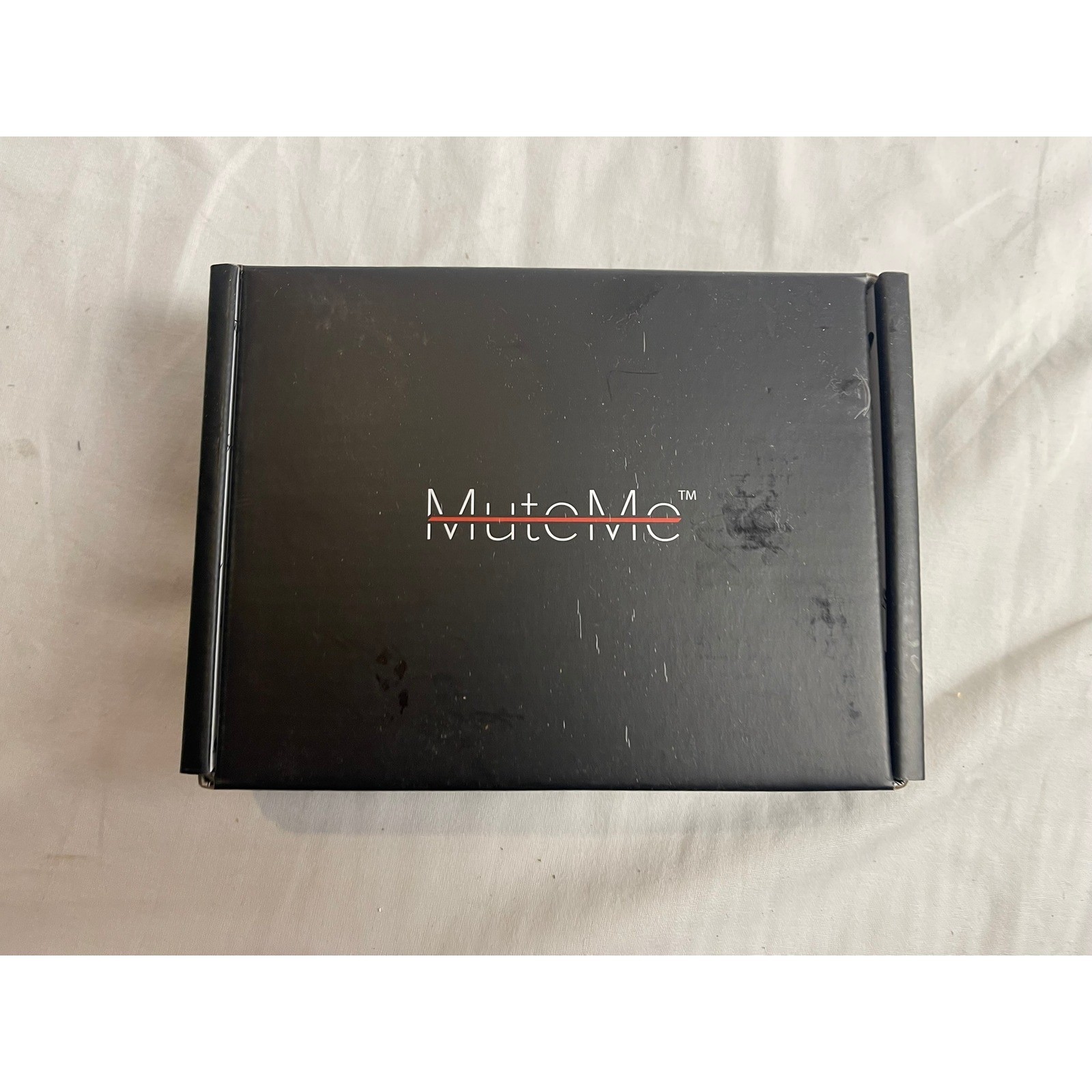 MuteMe Illuminated Physical Mute Button for Video Calls USB White Silver NEW