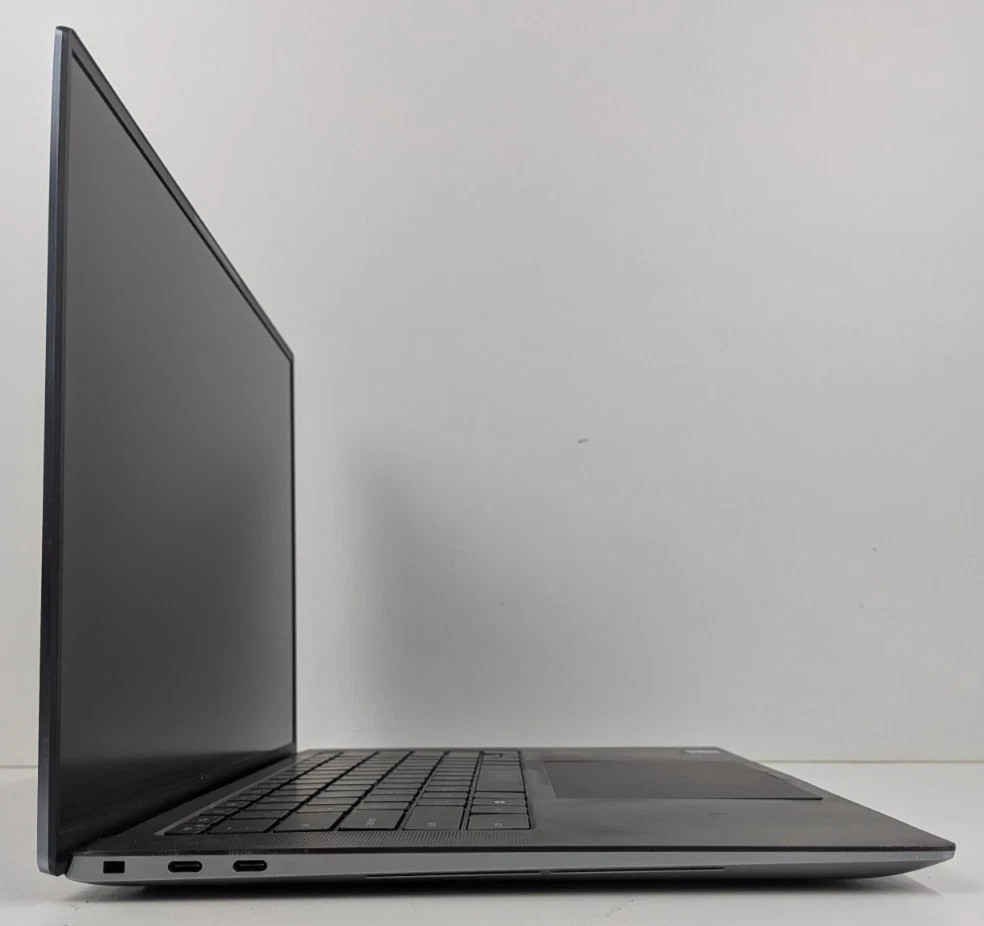 Dell Precision 5560 8 Core i9 11th 32GB 512GB SSD NVIDIA RTX A2000 W11