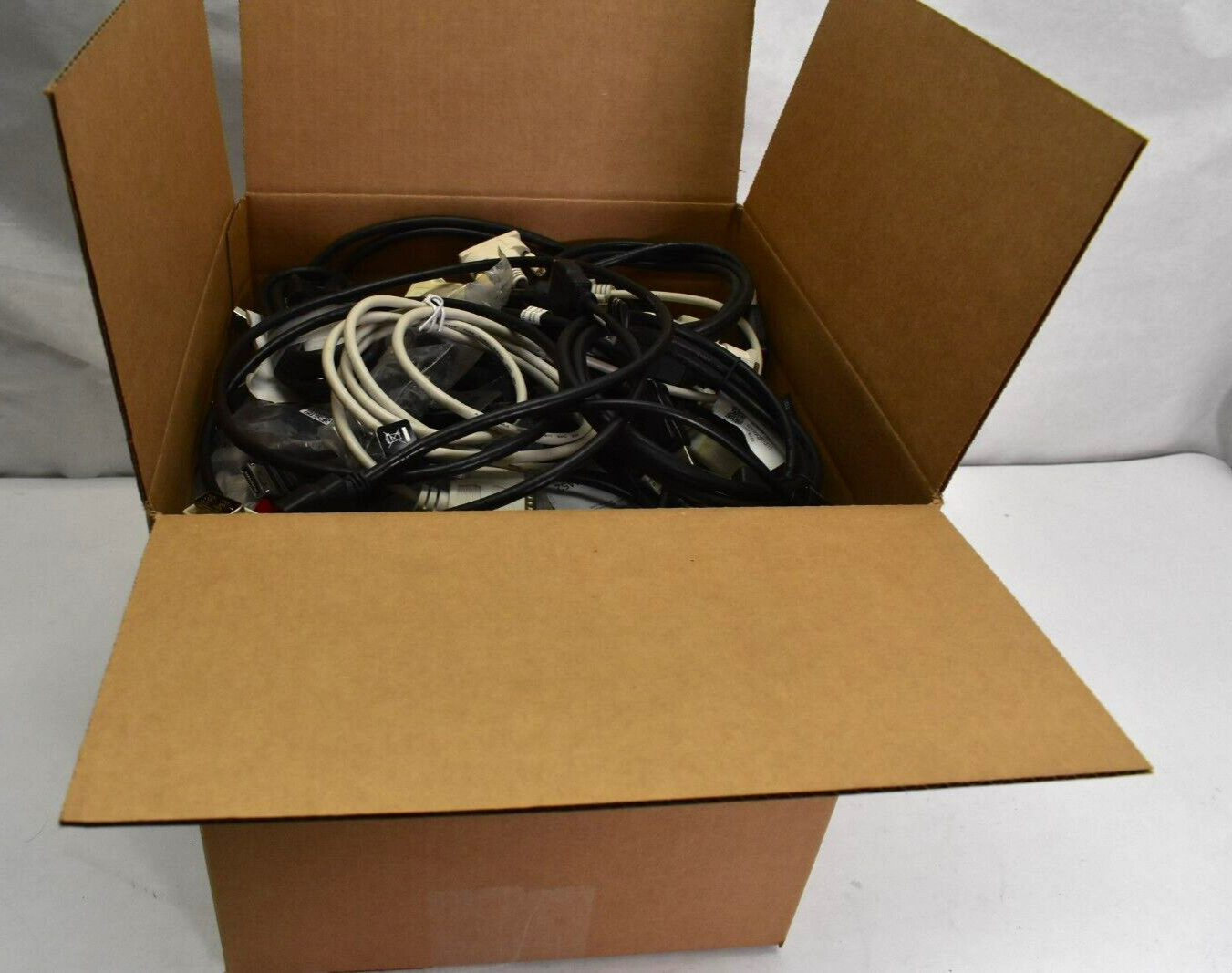Bulk Lot of 75 VGA DVI HDMI Displayport Various Monitor Cables Adapters