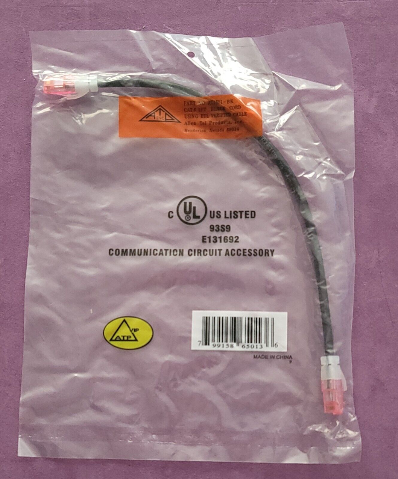 (29) ALLEN TEL PRODUCTS CAT6 PATCH CABLE 1FT BLACK AT1601-BK