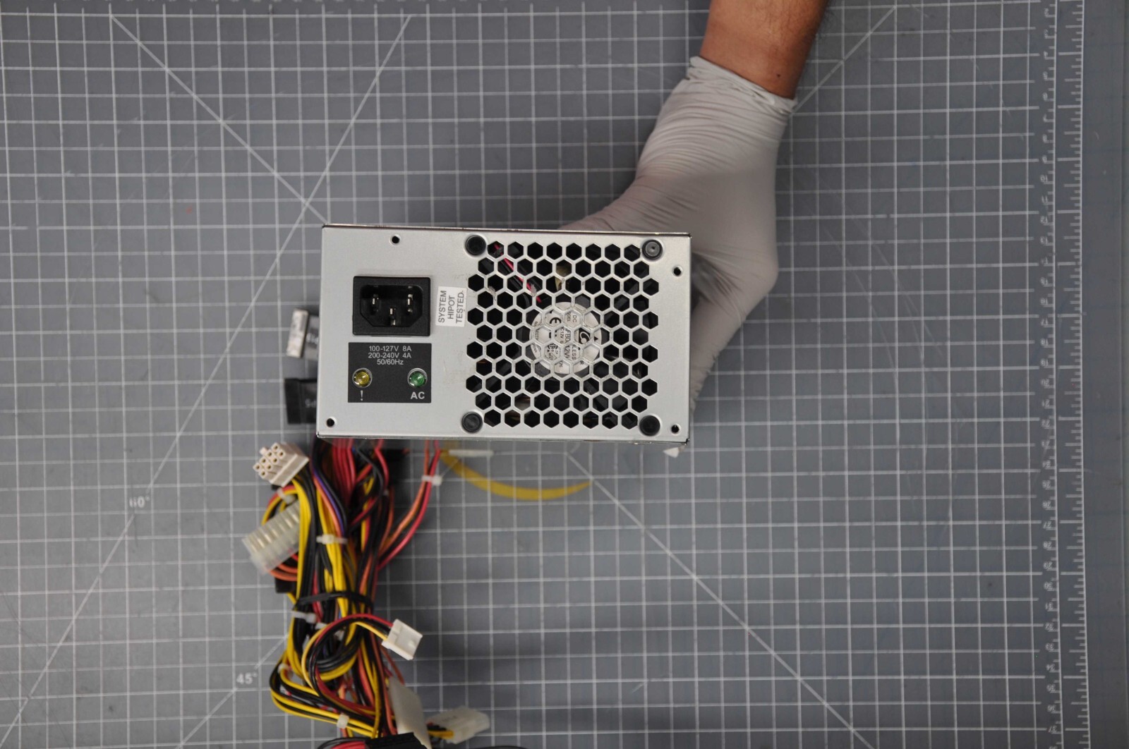 IBM X3200 M3 401W NON-REDUNDANT GRADE A POWER SUPPLY 00J6689
